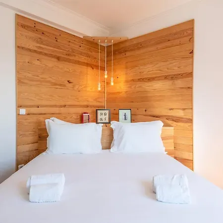 Lägenhet Guestready - A Vibrant Getaway *