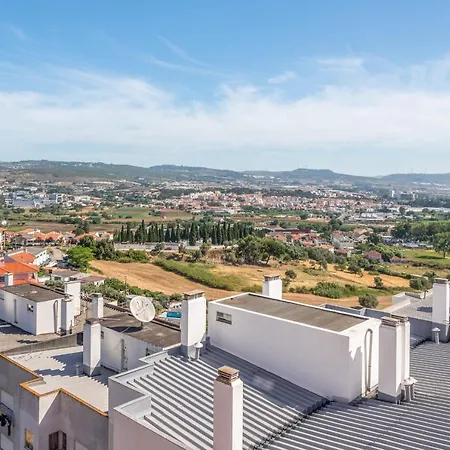 Guestready - A Vibrant Getaway