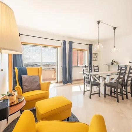 Guestready - A Vibrant Getaway
